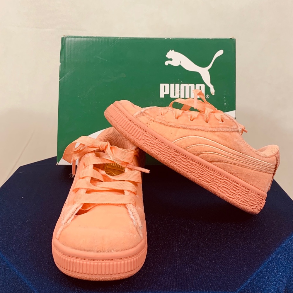 PUMA Desert flower-metallic gold velour